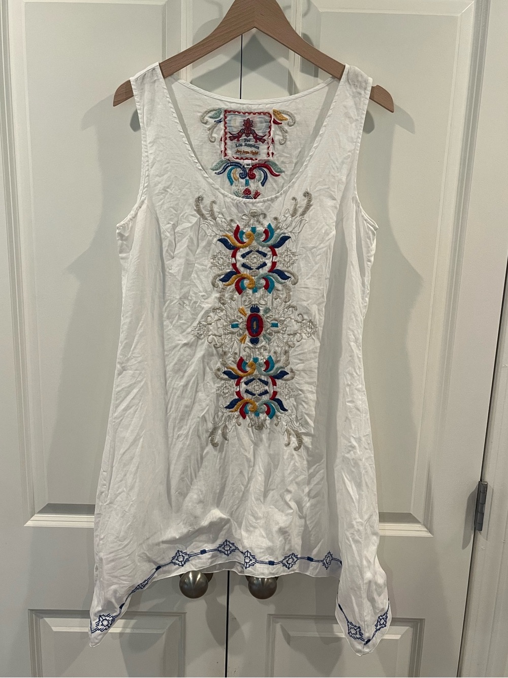Johnny Was Joy Love Light Medium 100% Linen Embroidered Dress White - Picture 2 of 6